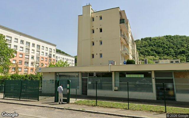 Façade : 143 avenue Général Leclerc, Vienne