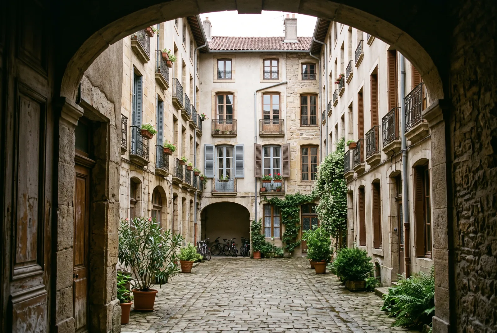 Cour intérieure d'un immeuble à Vienne